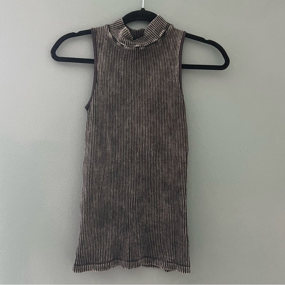 Free People XS/S Grey & Black Ribbed Mock Neck Tank Top